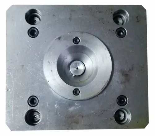 Plastic cap injection mould
